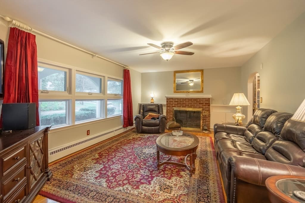 Single Family Residence at 97 Parkton Ave, Worcester MA 01605, photo 20 of 32