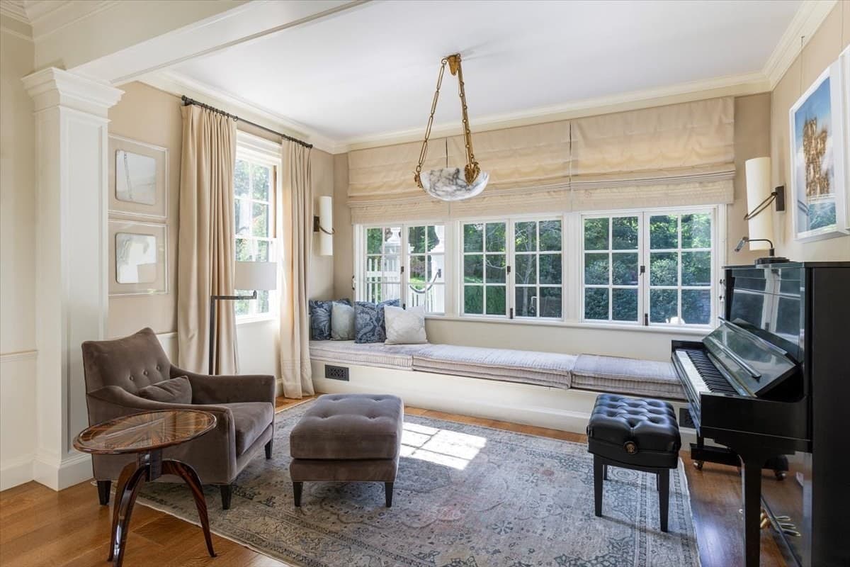 Single Family Residence at 153 Brattle St, Cambridge MA 02138, Cambridge, photo 4 of 34