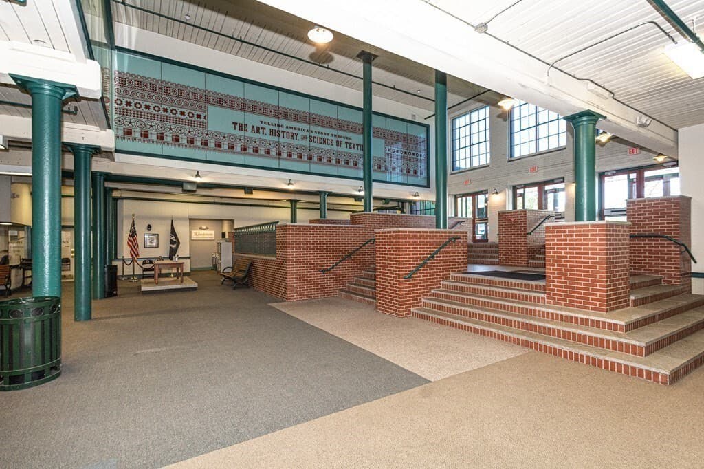 491 Dutton St # 209, Lowell MA 01854 photo 4