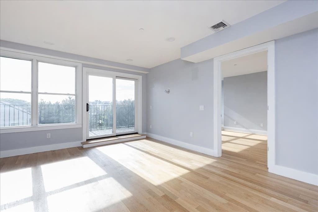 150 W. Broadway # 418, Boston MA 02127 photo 36