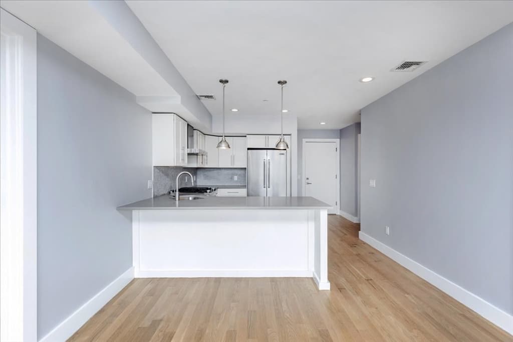 150 W. Broadway # 418, Boston MA 02127 photo 40