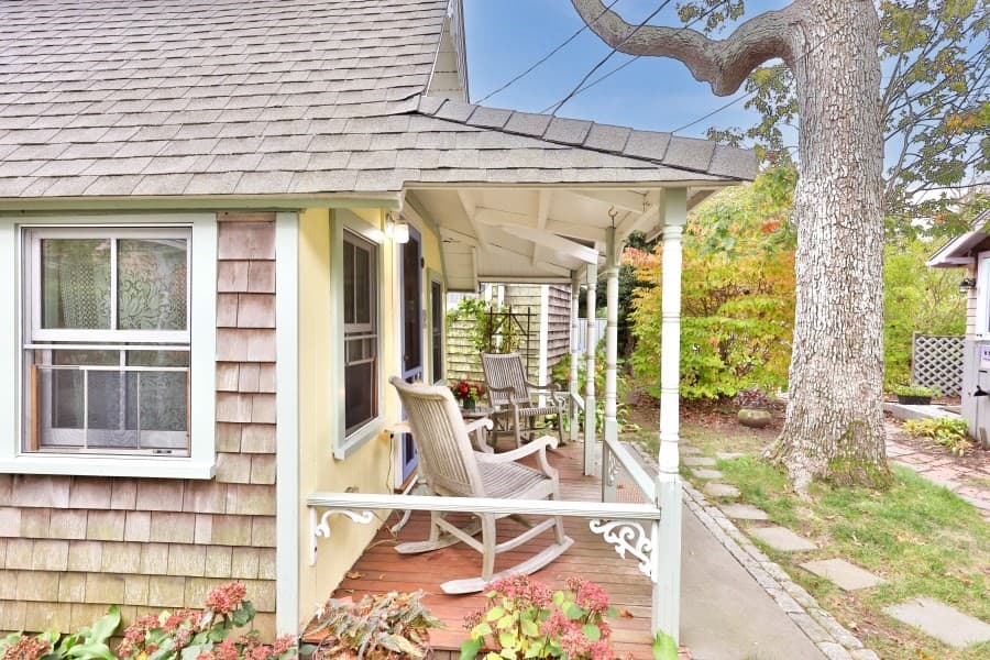 Single Family Residence at 2 Lincoln Ave, Oak Bluffs MA 02557, photo 18 of 20