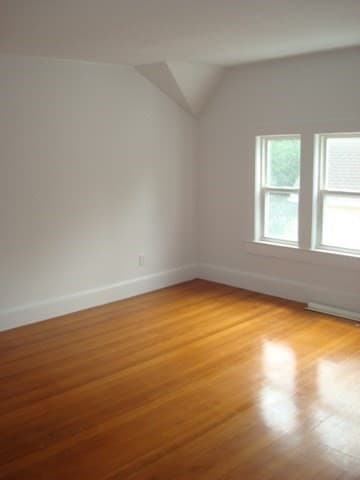 5-9 Family at 5-7 Abbott Street, Wellesley MA 02482, photo 12 of 28