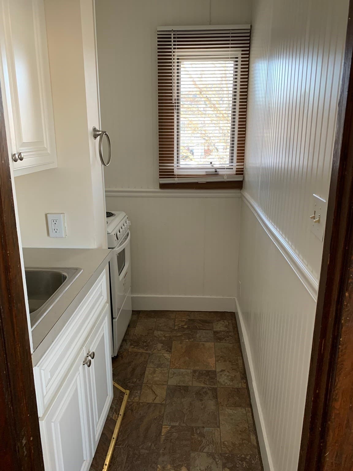 5-9 Family at 5-7 Abbott Street, Wellesley MA 02482, photo 18 of 28