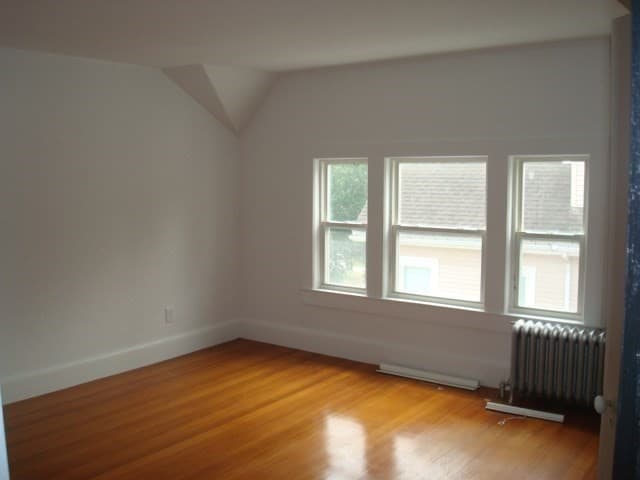 5-9 Family at 5-7 Abbott Street, Wellesley MA 02482, photo 11 of 28