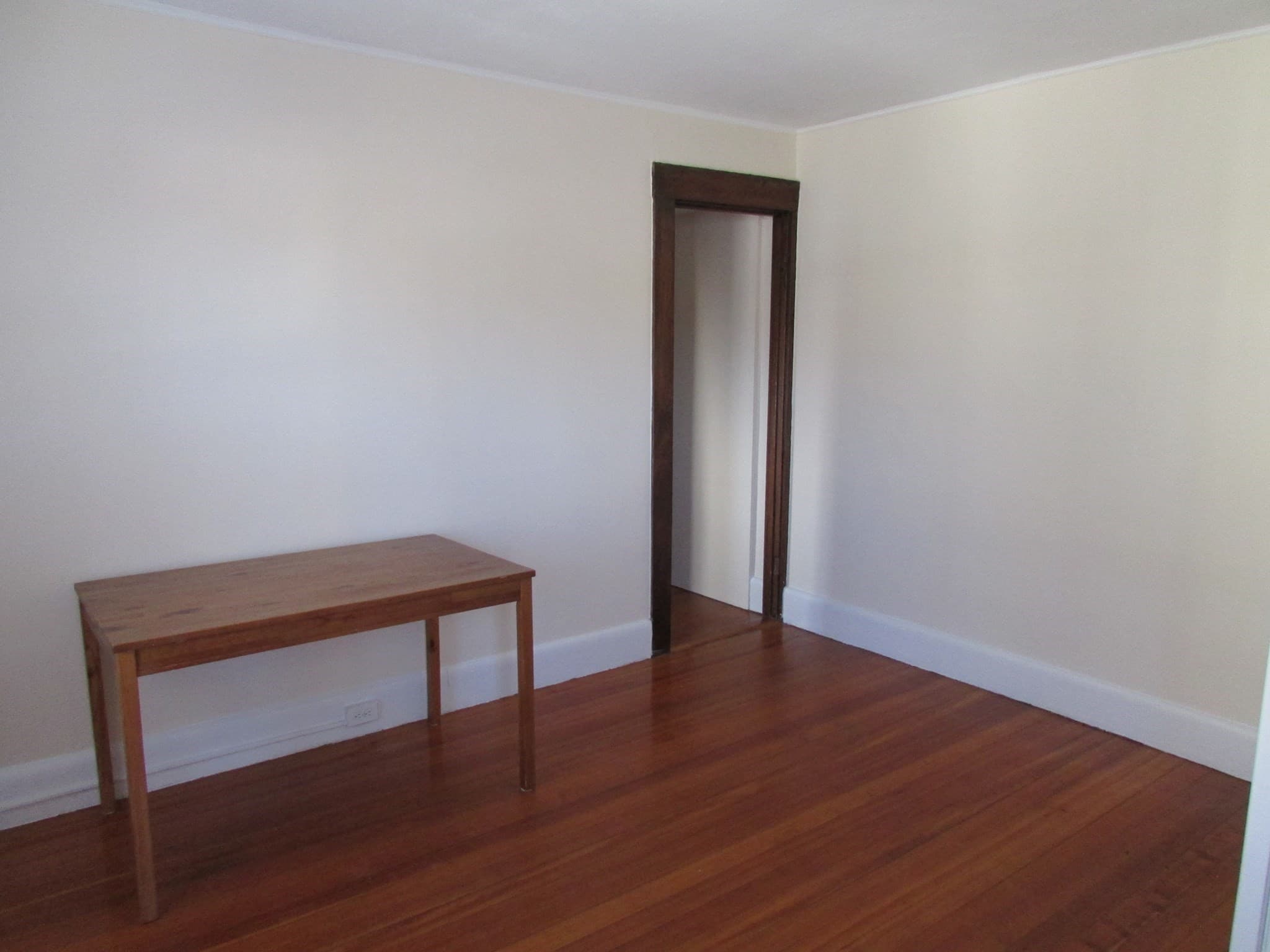 5-9 Family at 5-7 Abbott Street, Wellesley MA 02482, photo 19 of 28