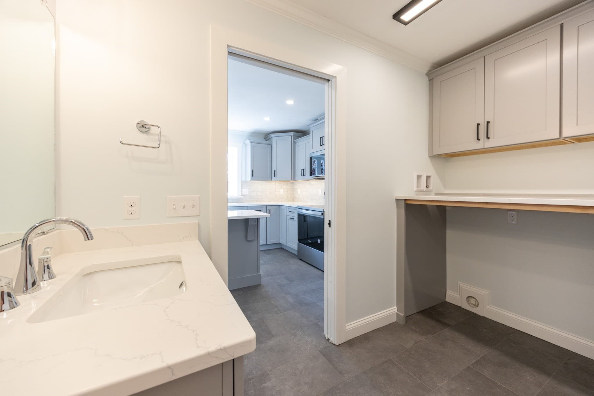 Condominium at 56 Baltic St # 56, Attleboro MA 02703, Attleboro, photo 16 of 32