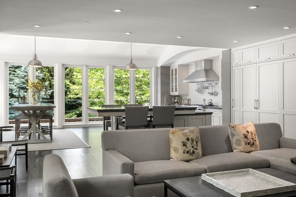 1014 Boylston Street, Brookline MA 02467 photo 15