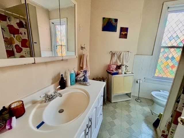 301-303 Linden St, Holyoke MA 01040 photo 14
