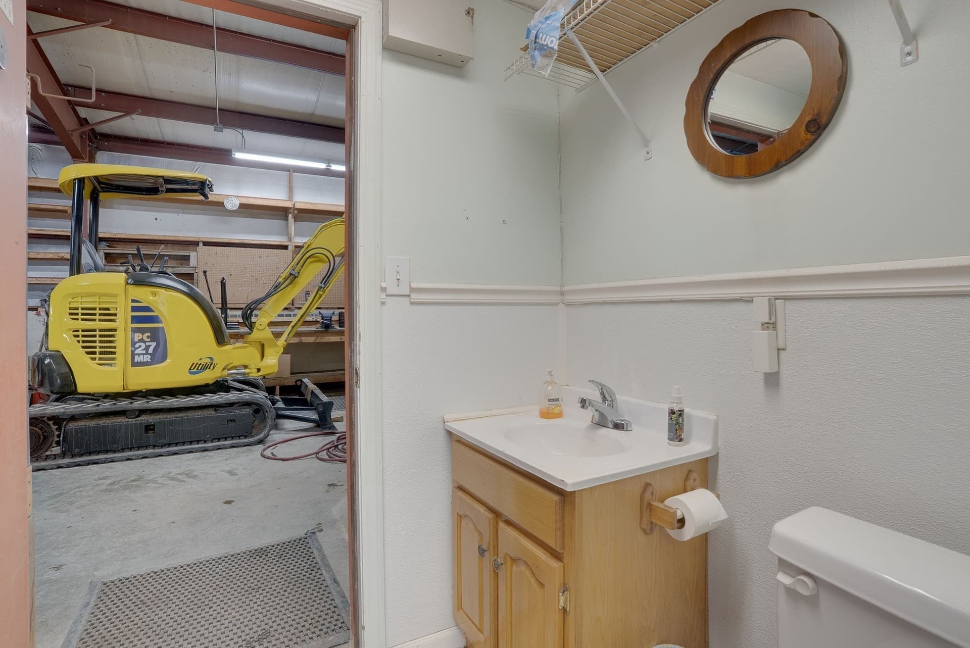 Commercial Sale at 265 Lincoln Avenue, Winchendon MA 01475, photo 15 of 21