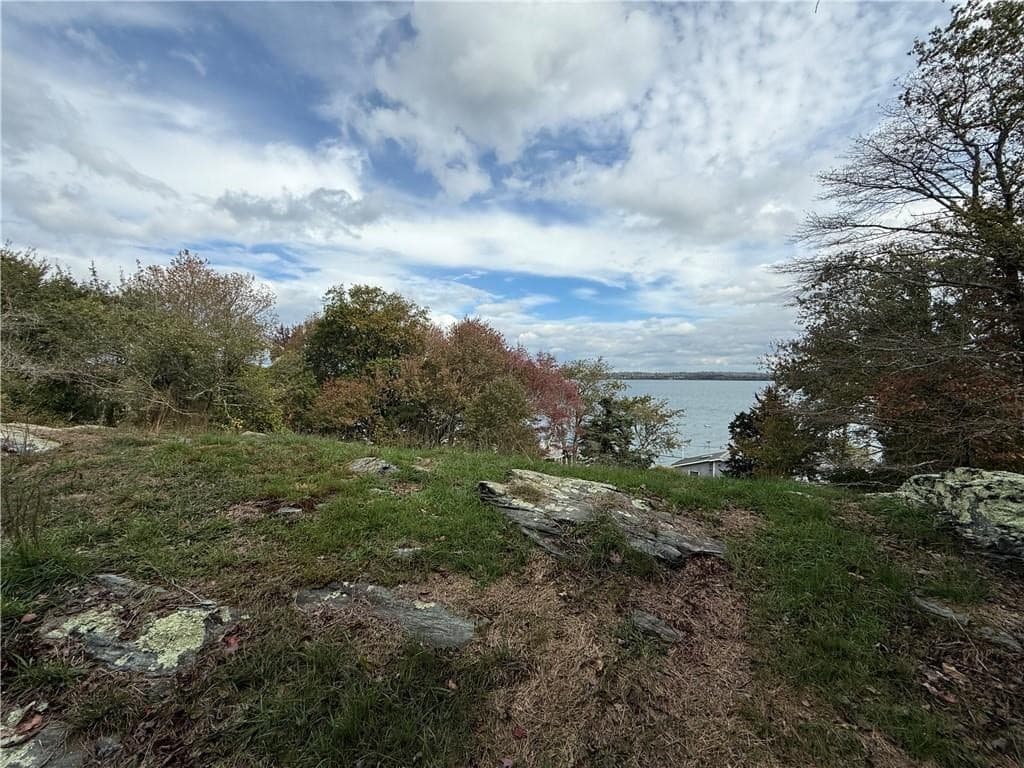 Residential at 0 Governor Paine Road, Portsmouth RI 02872, Portsmouth, photo 6 of 8