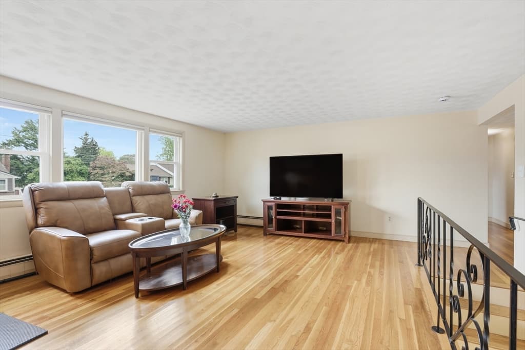Single Family Residence at 12 Mansfield St, Peabody MA 01960, Peabody, photo 17 of 25