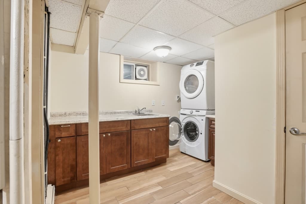 Single Family Residence at 12 Mansfield St, Peabody MA 01960, Peabody, photo 22 of 25