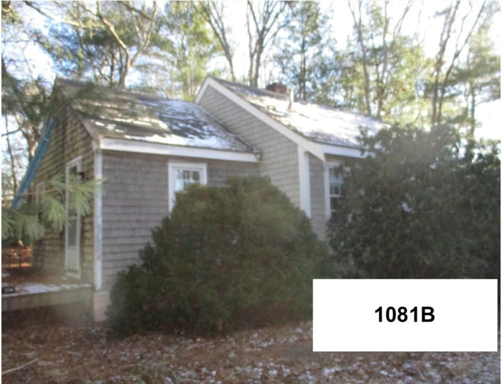 Single Family Residence at 1081-B Main St, Barnstable MA 02635, photo 2 of 5