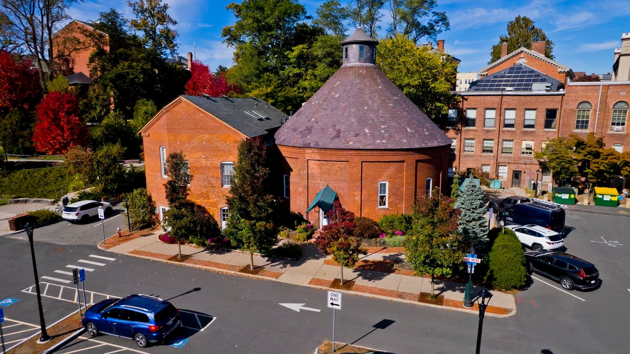 244 Main St, Northampton MA 01060