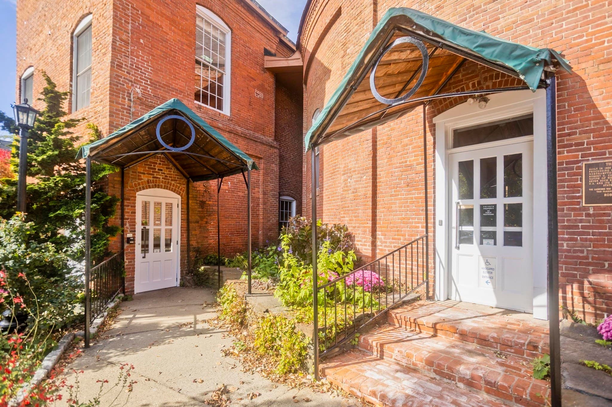 5-9 Family at 244 Main St, Northampton MA 01060, Northampton, photo 5 of 28