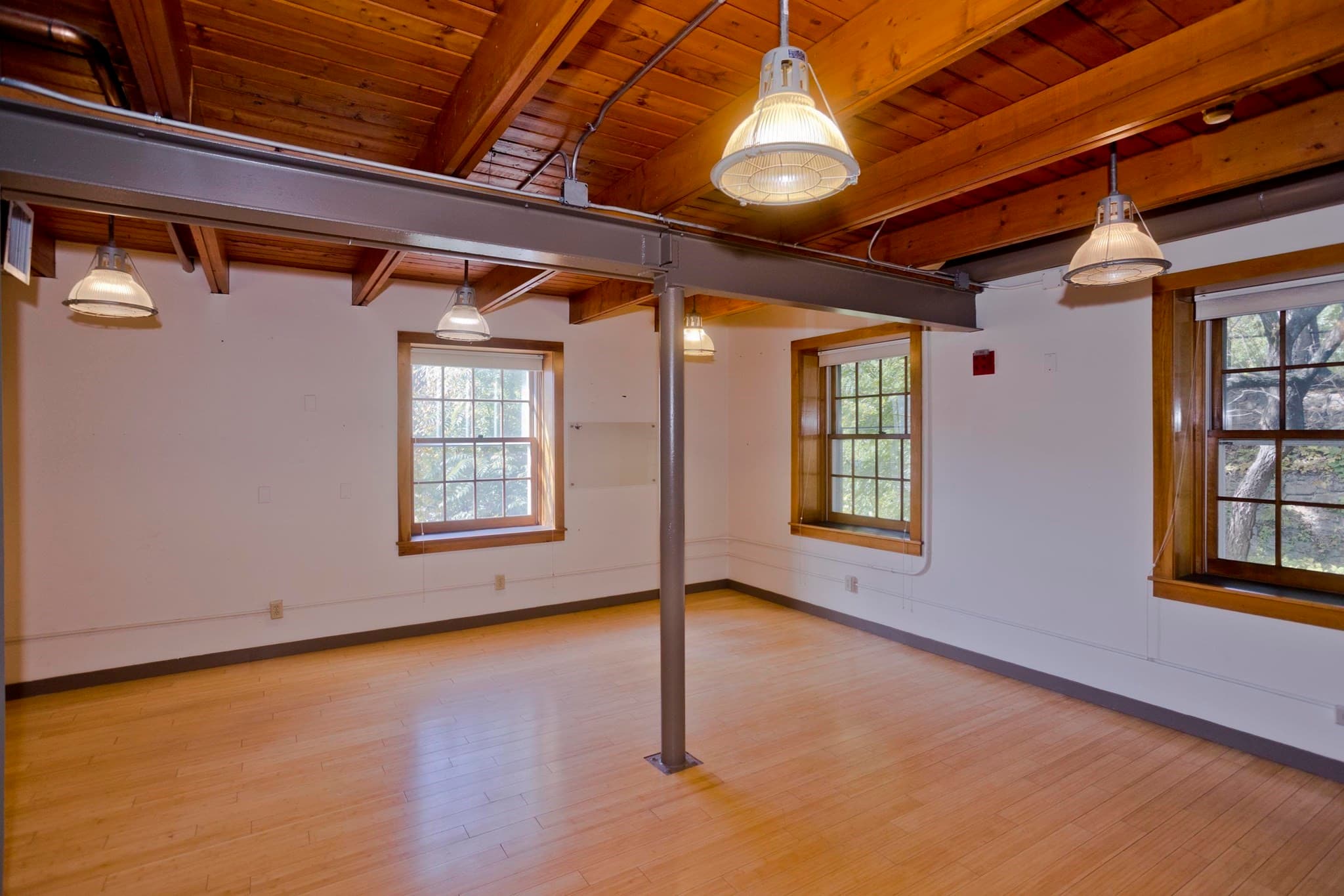 5-9 Family at 244 Main St, Northampton MA 01060, Northampton, photo 10 of 28