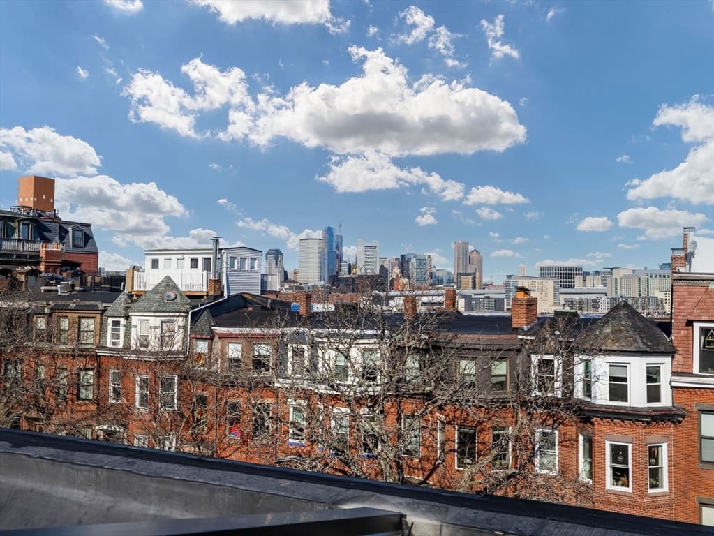 Condominium at 561 East Broadway # 561, Boston MA 02127, Boston, photo 38 of 40