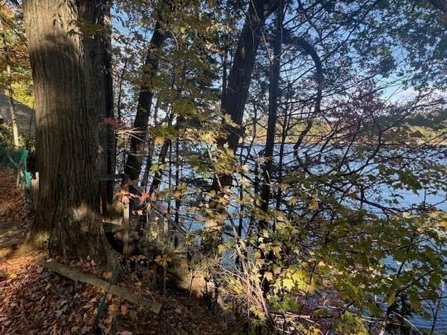 Residential at 1 Lane 22, Brookfield MA 01506, photo 17 of 24