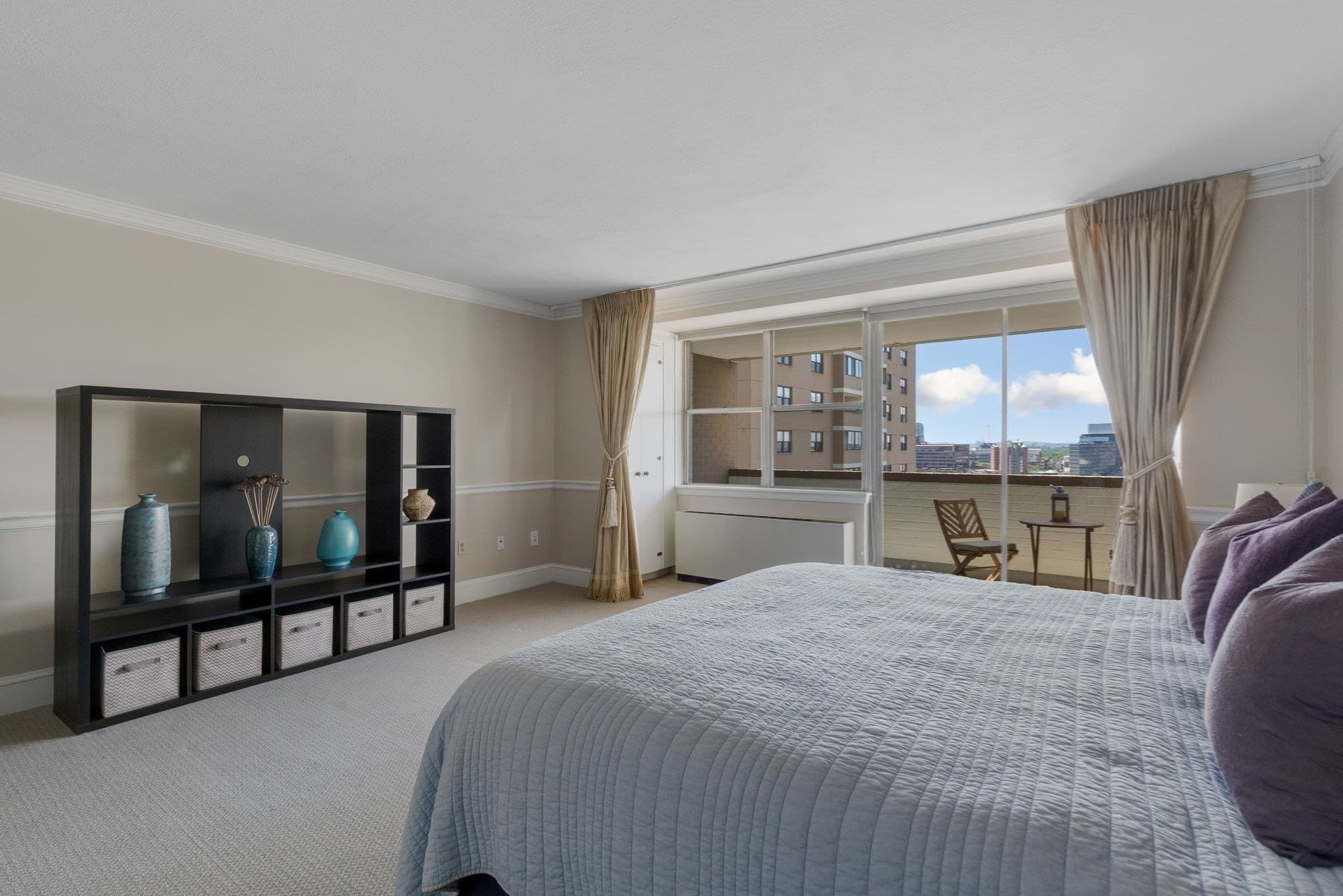 Condominium at 6 Whittier Pl, Boston MA 02114, photo 18 of 31