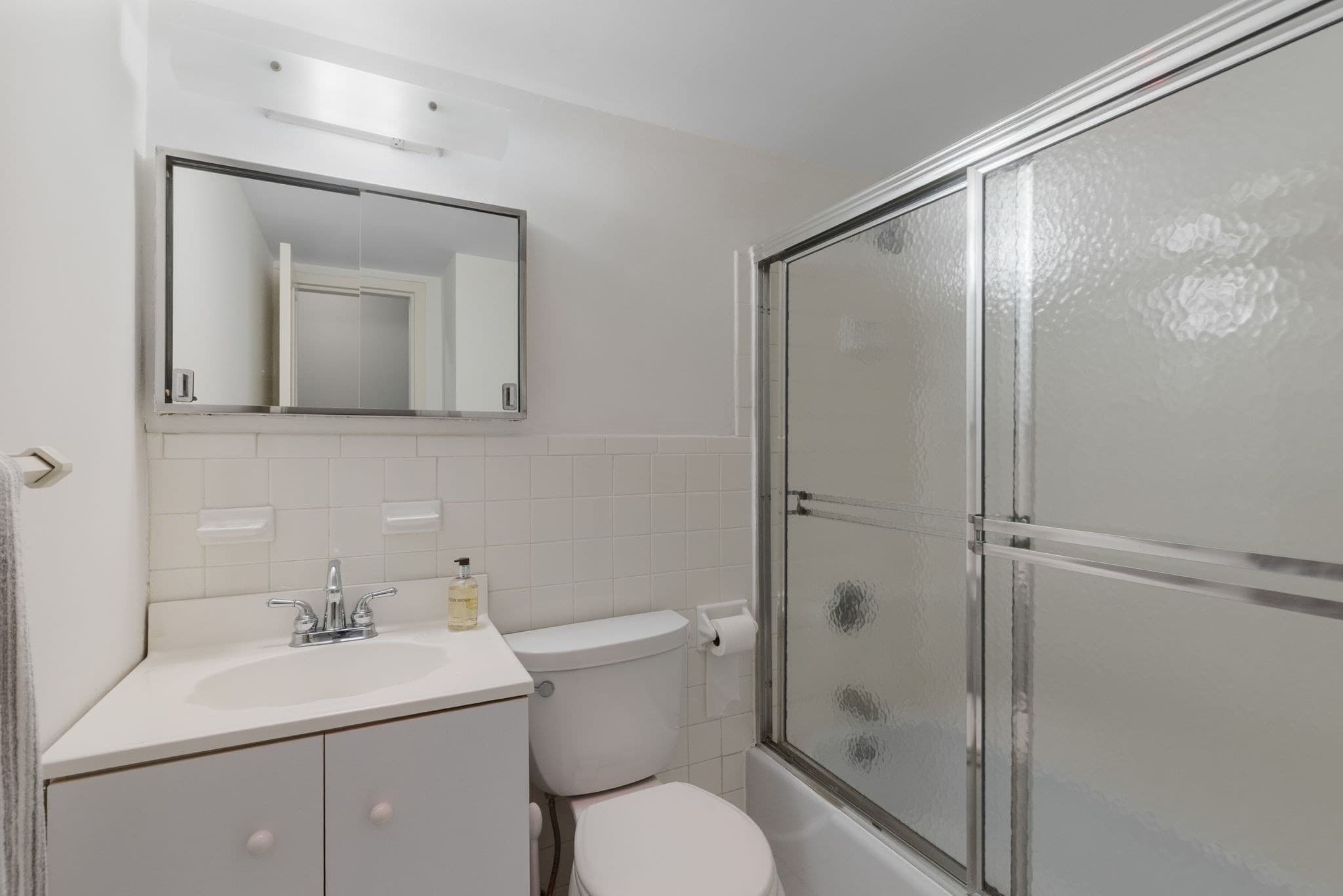 Condominium at 6 Whittier Pl, Boston MA 02114, photo 21 of 31