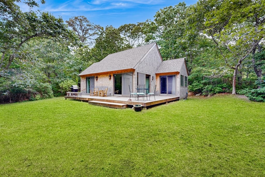 46 Tiercel Lane, Chilmark MA 02535