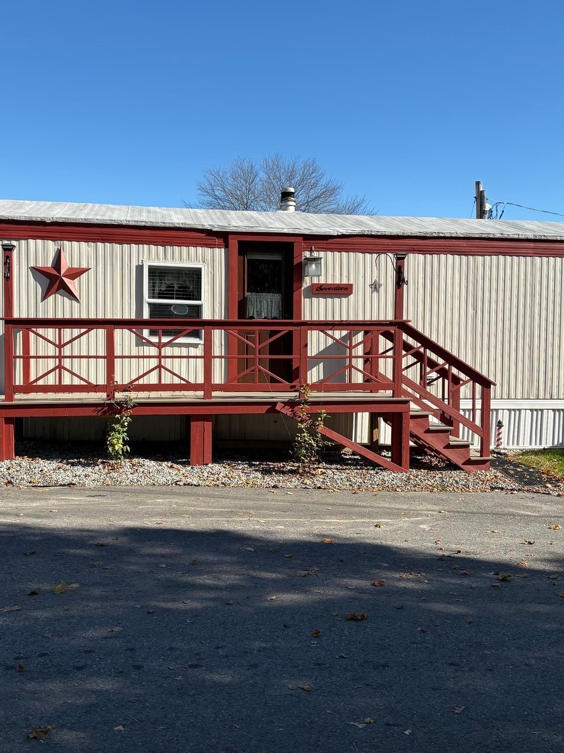 Mobile Home at 557 Southwest Cutoff # 17, Worcester MA 01607, Worcester, photo 2 of 19