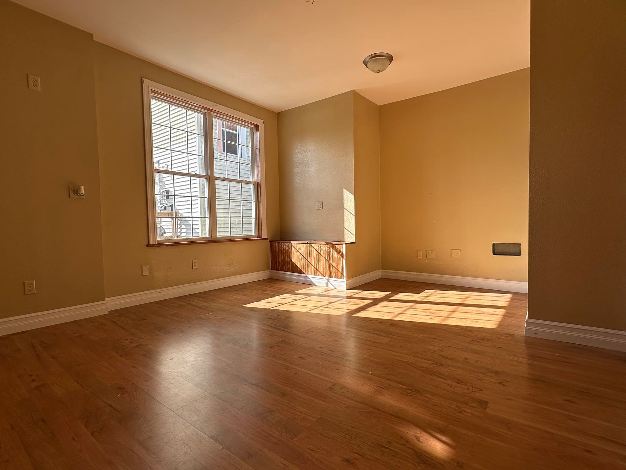 Commercial Sale at 386 Chicopee Street, Chicopee MA 01013, photo 14 of 17