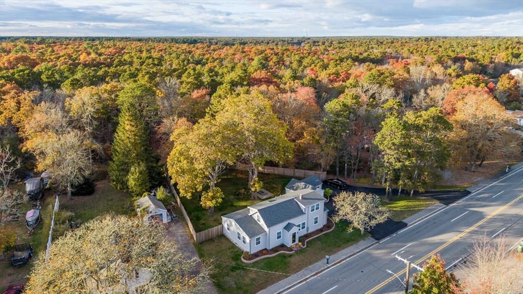 245 Wareham Rd, Marion MA 02738