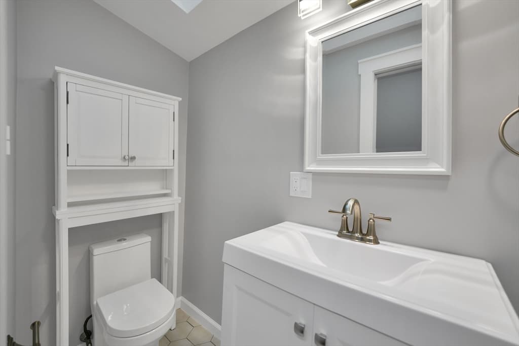 Single Family Residence at 245 Wareham Rd, Marion MA 02738, Marion, photo 34 of 42