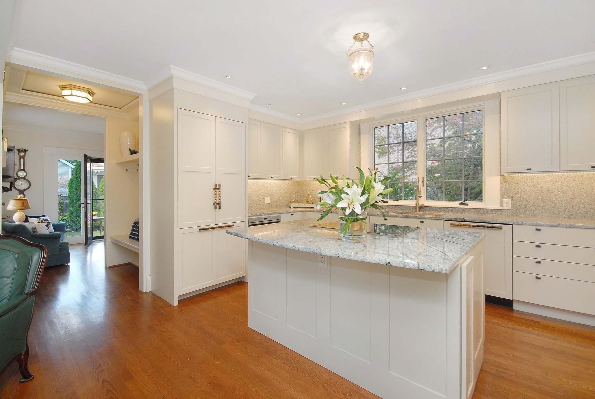 Single Family Residence at 46 Sudbury Rd, Concord MA 01742, photo 14 of 41