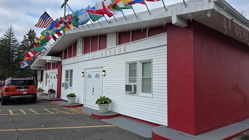 178 Weir St, Taunton MA 02780