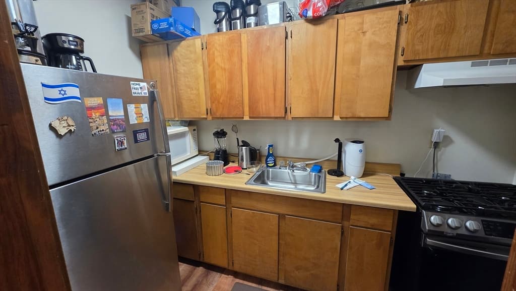 178 Weir St, Taunton MA 02780 photo 8