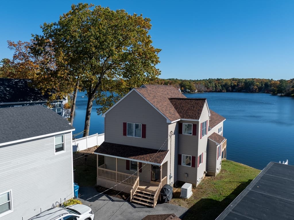 Single Family Residence at 26 Cedar Lake Dr, Sturbridge MA 01566, Sturbridge, photo 27 of 37