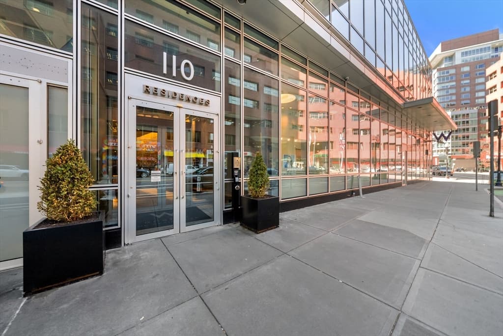 Condominium at 110 Stuart St # 19H, Boston MA 02116, photo 18 of 24