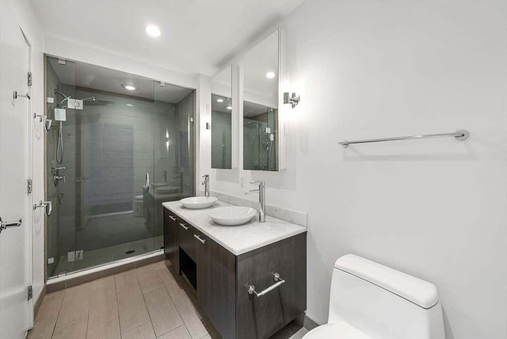 Condominium at 110 Stuart St # 19H, Boston MA 02116, photo 11 of 24