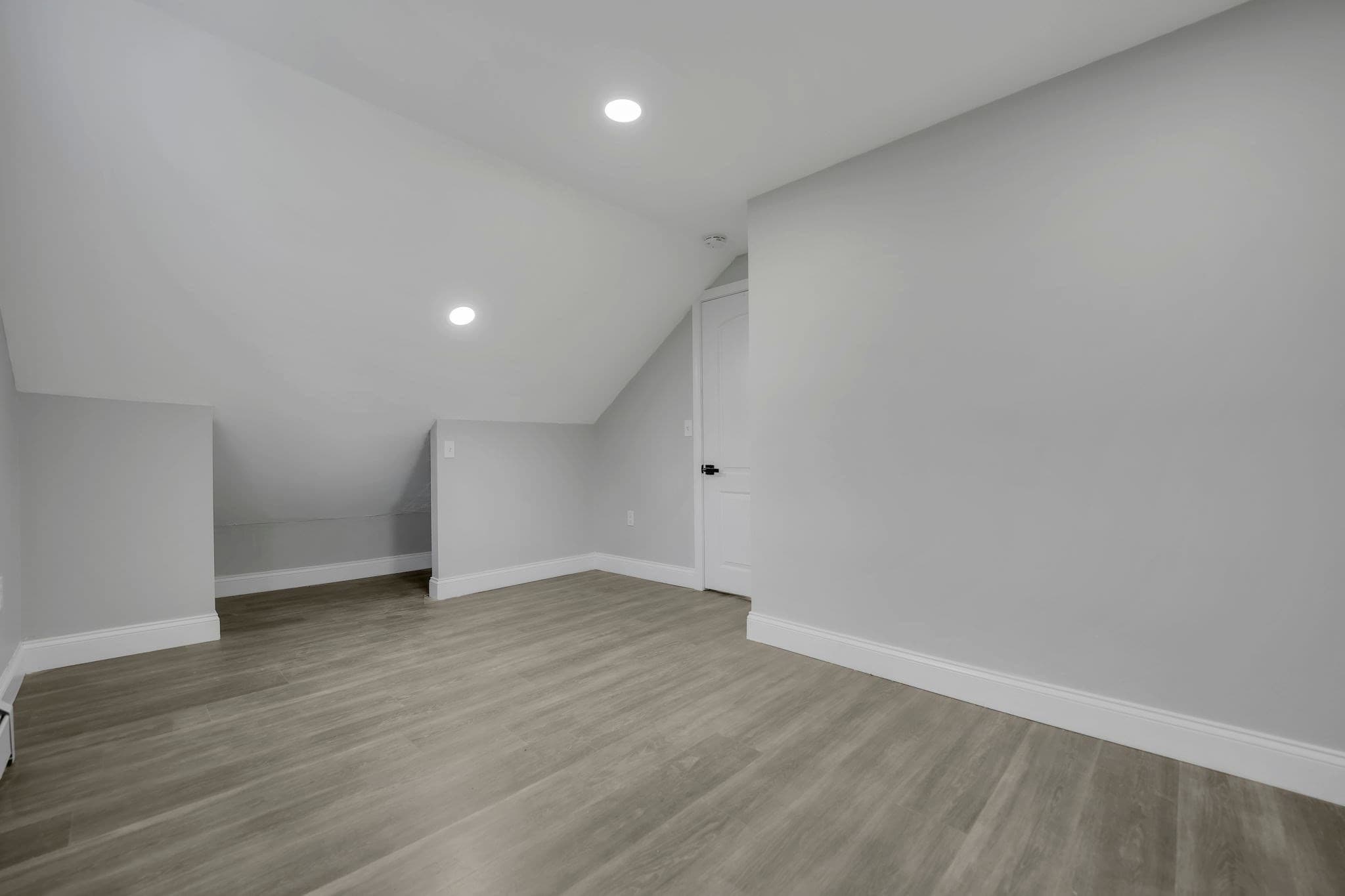 Single Family Residence at 128 Old Bedford Rd, Westport MA 02790, photo 32 of 41