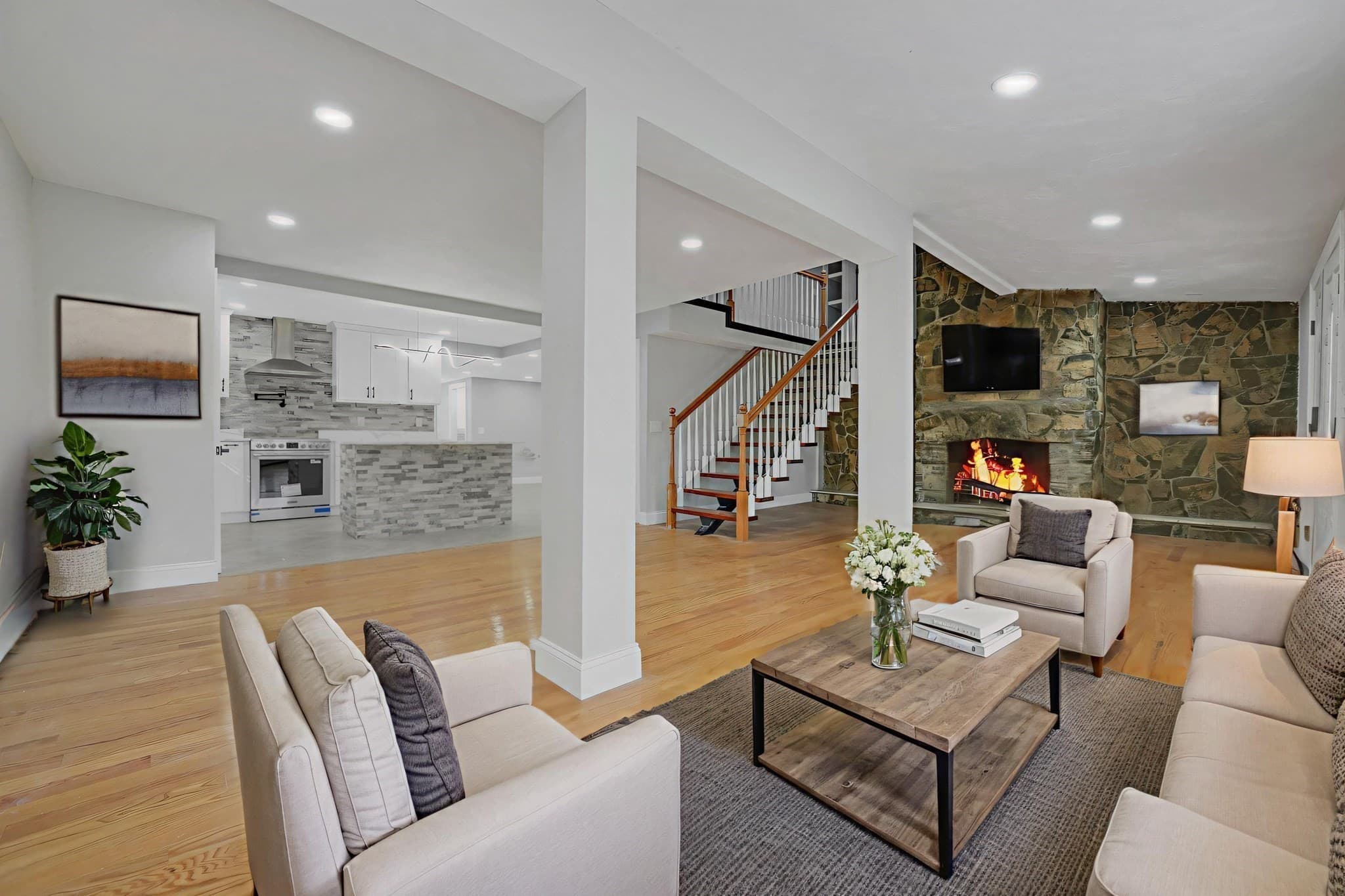 Single Family Residence at 128 Old Bedford Rd, Westport MA 02790, photo 5 of 41