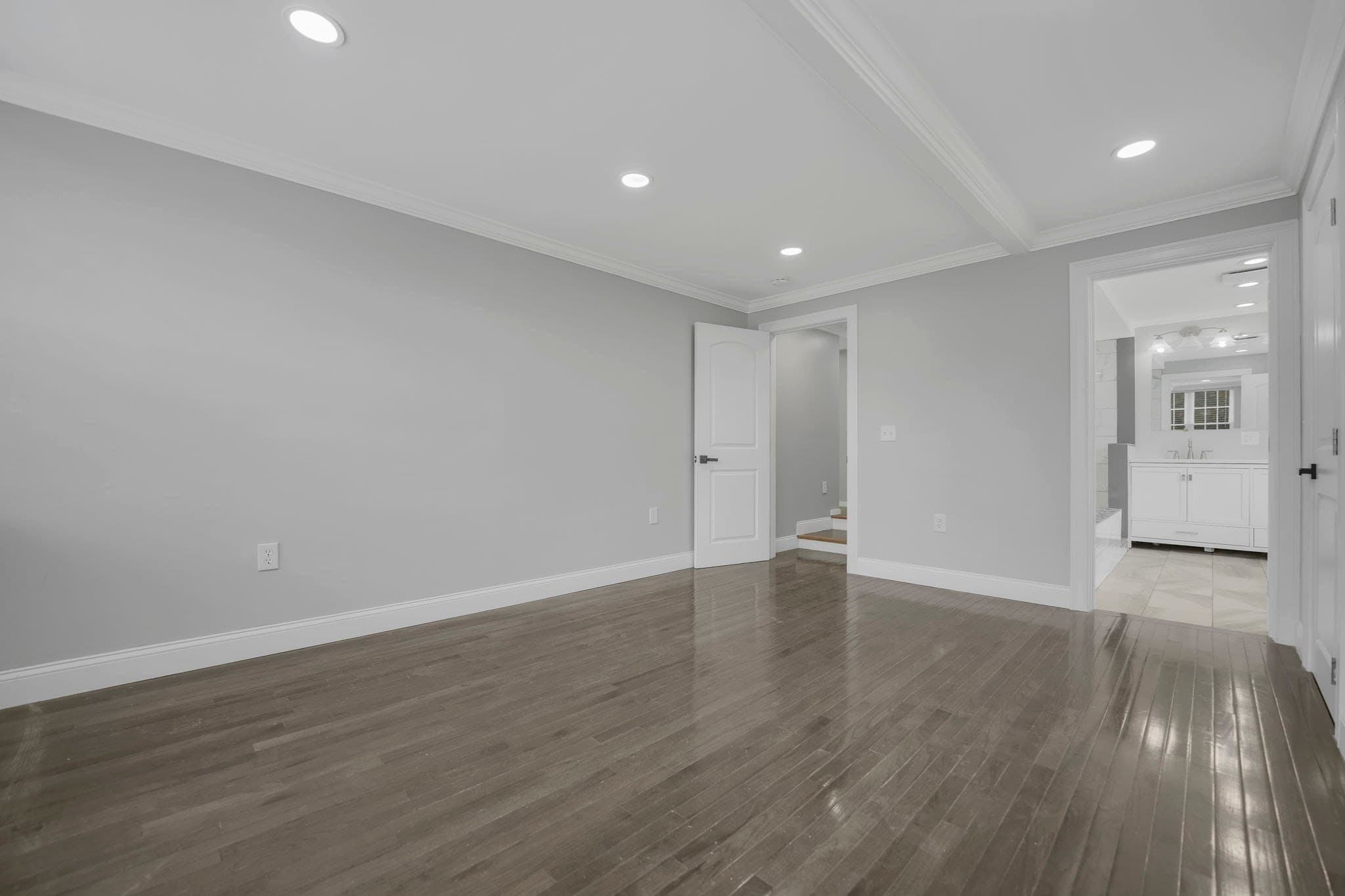 Single Family Residence at 128 Old Bedford Rd, Westport MA 02790, photo 20 of 41