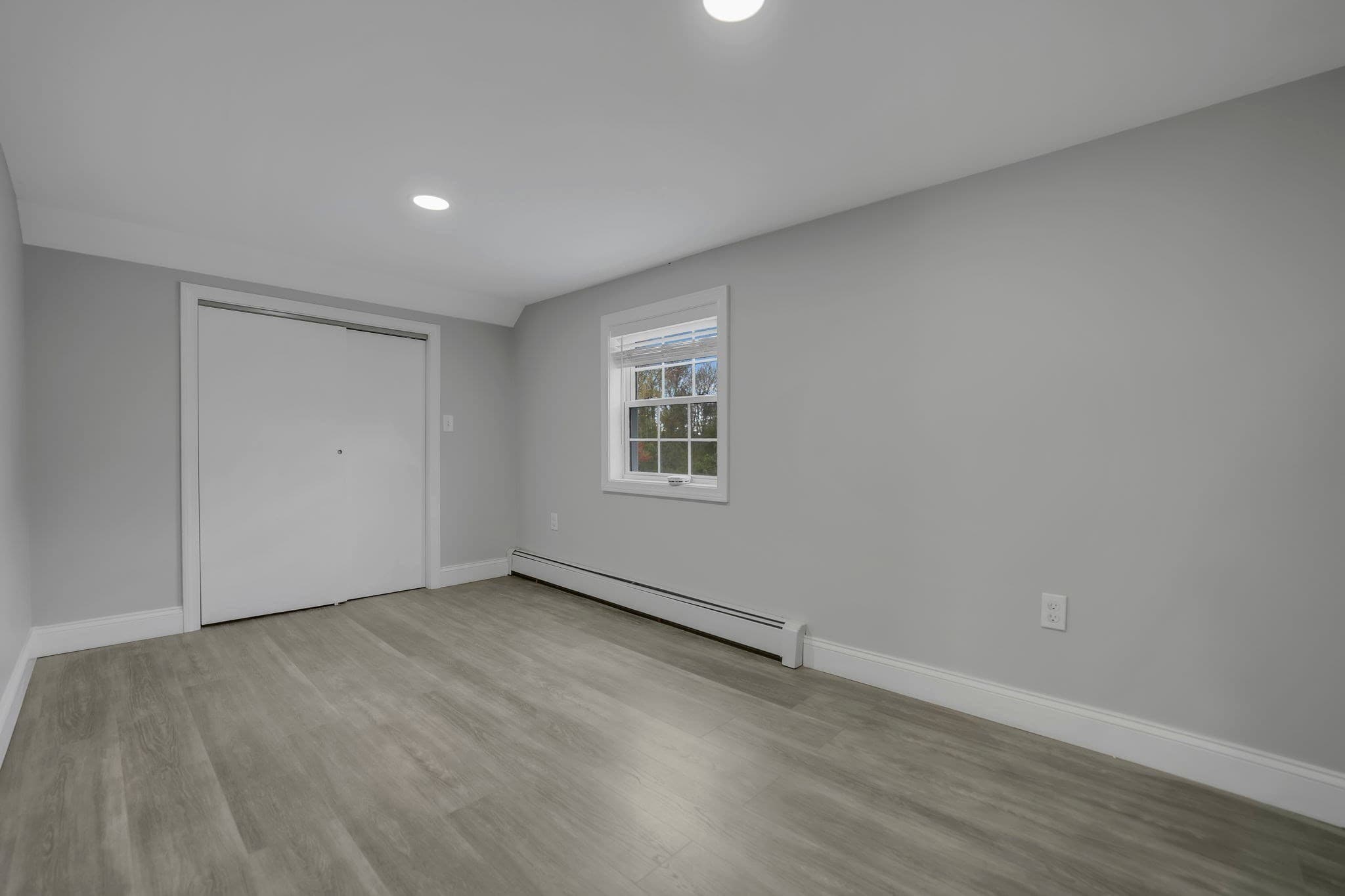 Single Family Residence at 128 Old Bedford Rd, Westport MA 02790, photo 38 of 41