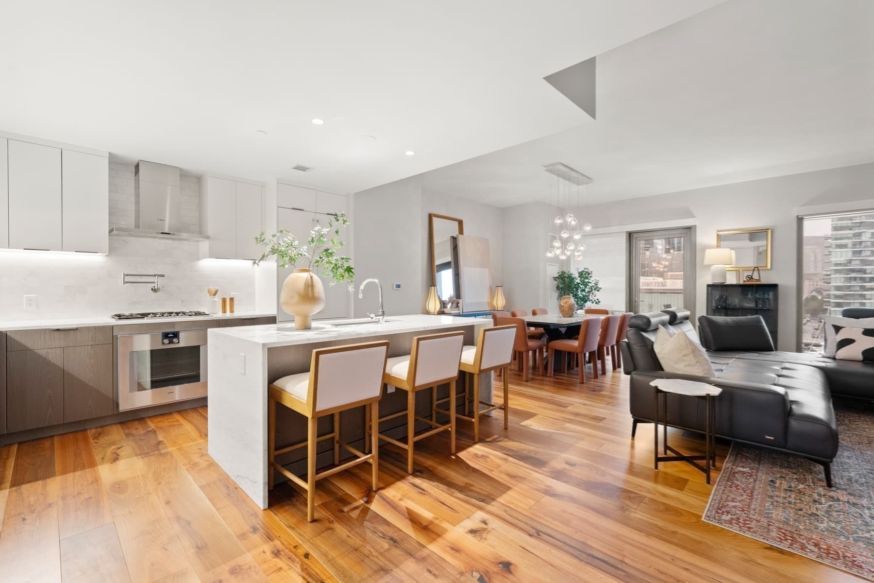Condominium at 300 Pier 4 Blvd # 7G, Boston MA 02210, photo 3 of 39