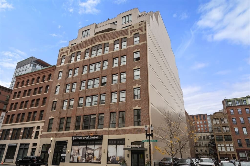 Condominium at 121 Portland Street # 202, Boston MA 02114, photo 25 of 25