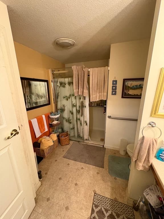 Single Family Residence at 958 Main St, Holyoke MA 01040, Holyoke, photo 7 of 18
