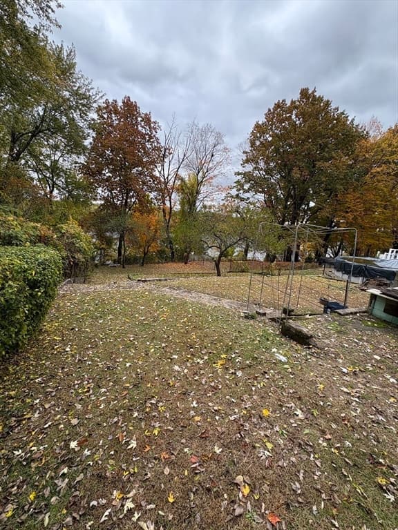 Single Family Residence at 958 Main St, Holyoke MA 01040, Holyoke, photo 15 of 18