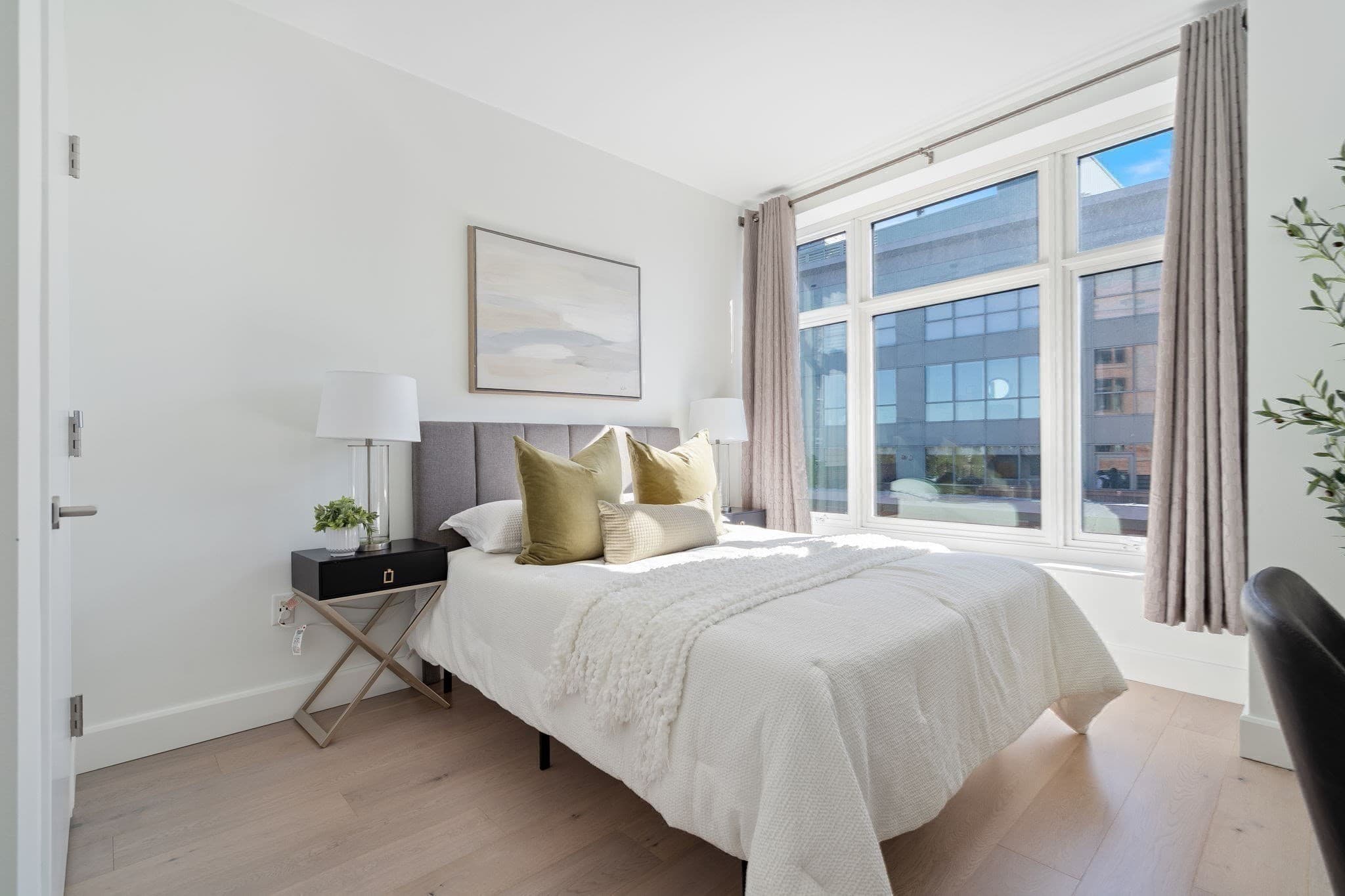 Condominium at 100 Lovejoy Wharf # 1B, Boston MA 02114, photo 19 of 41