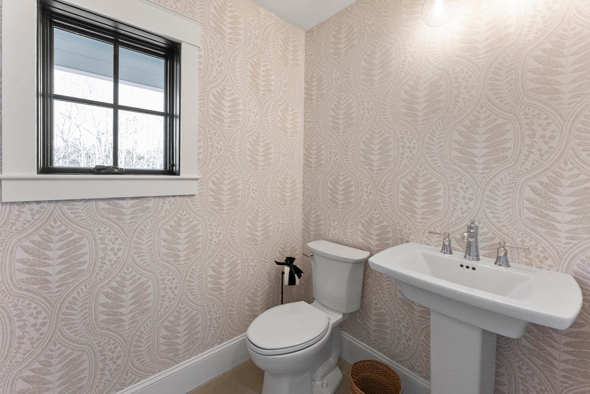 Condominium at 46 Sandwich Road # 7, Plymouth MA 02360, photo 26 of 42