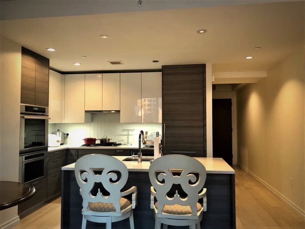 Condominium at 1 Franklin Street # 1205, Boston MA 02110, photo 3 of 16