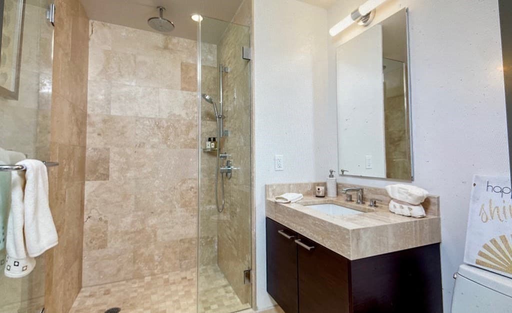 Condominium at 1 Franklin Street # 1205, Boston MA 02110, photo 8 of 16