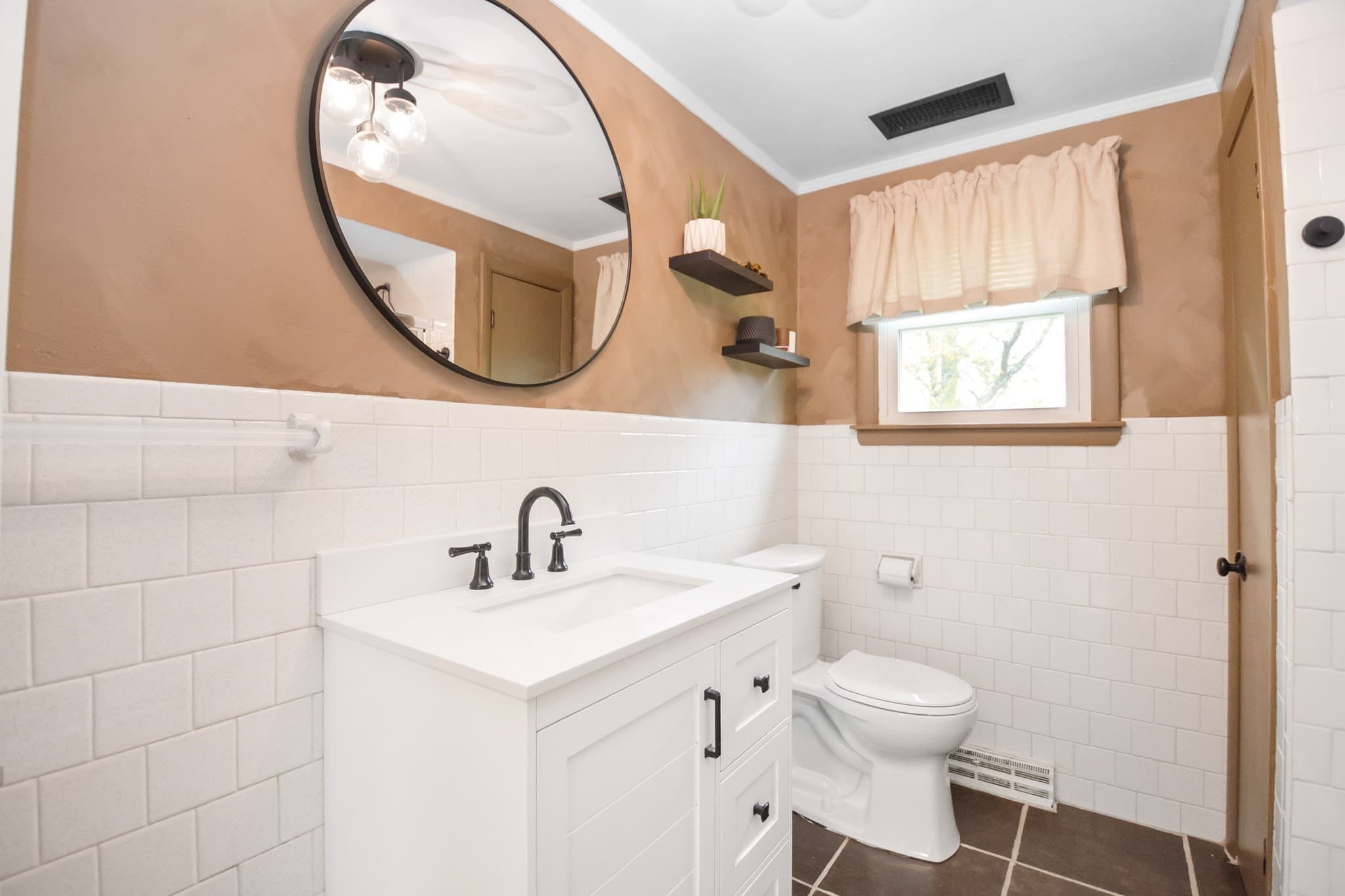 Single Family Residence at 360 High St, Whitman MA 02382, photo 10 of 33