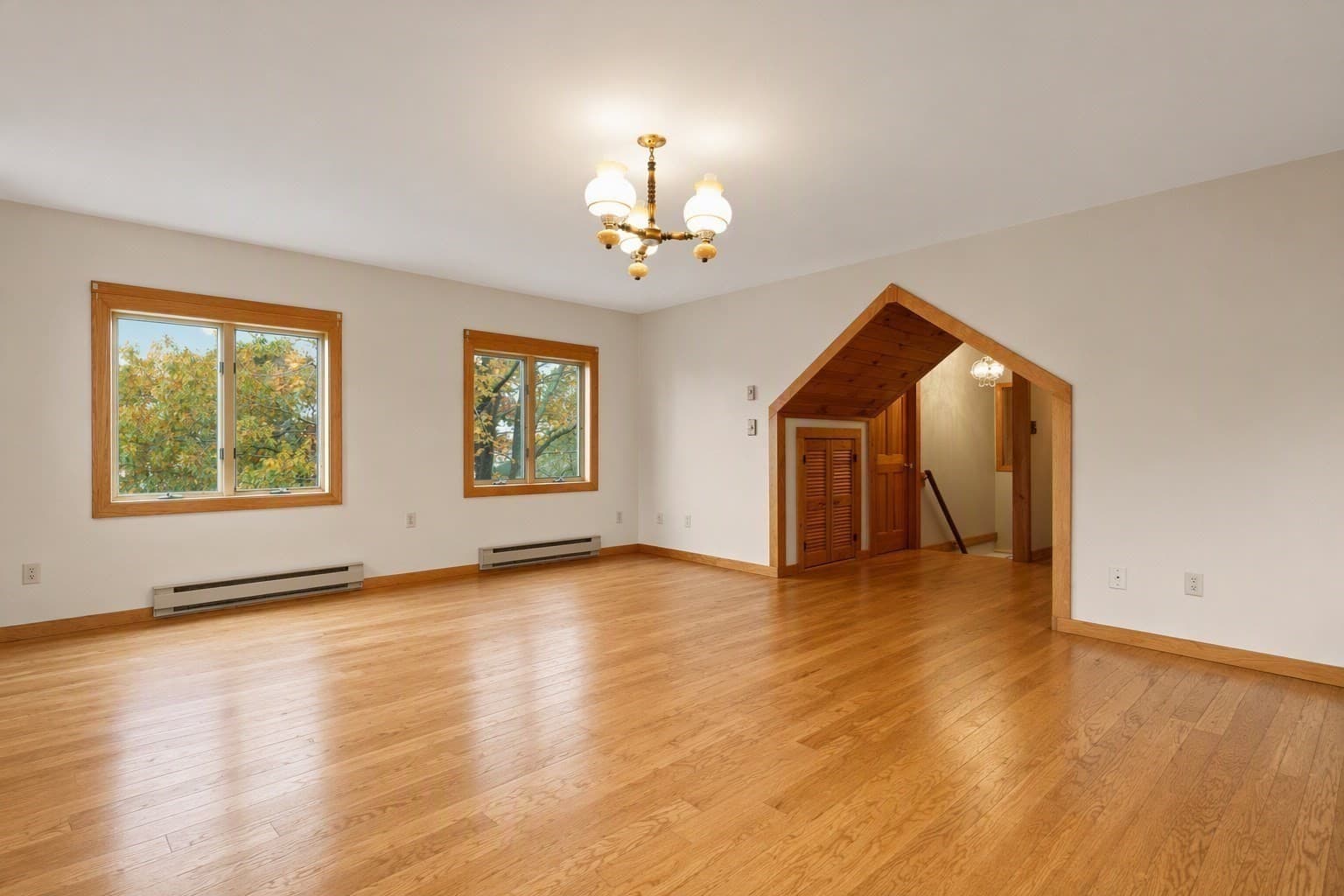 Single Family Residence at 10 Oak St, Wareham MA 02571, photo 18 of 41